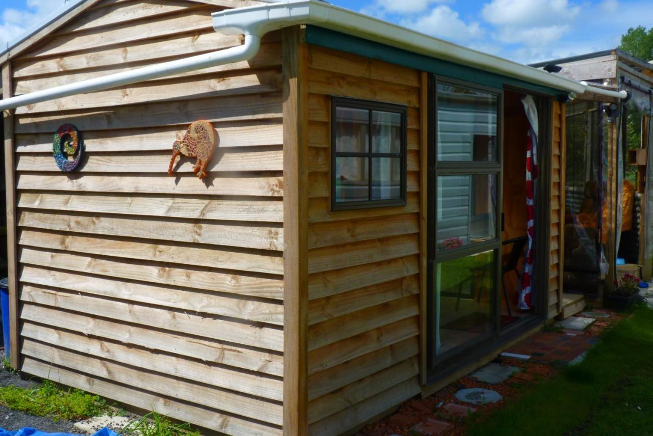 Grandad'S Homestay 298 Taumarunui Exterior photo